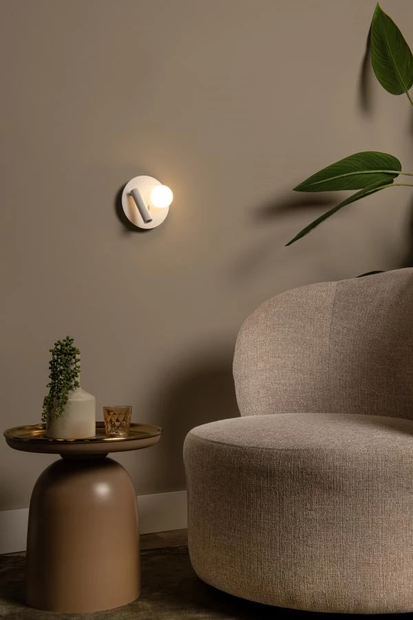 Lucide MATIZ - Bedside lamp / Wall light - Ø 16,5 cm - LED - 3000K - With USB charging point - White - atmosphere 2